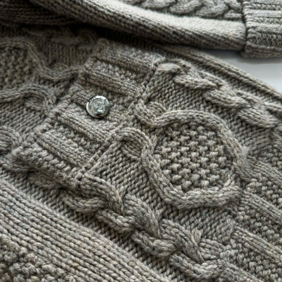 wg.luxury- 3h1958 Coco neige wool item:D-F409L2329
